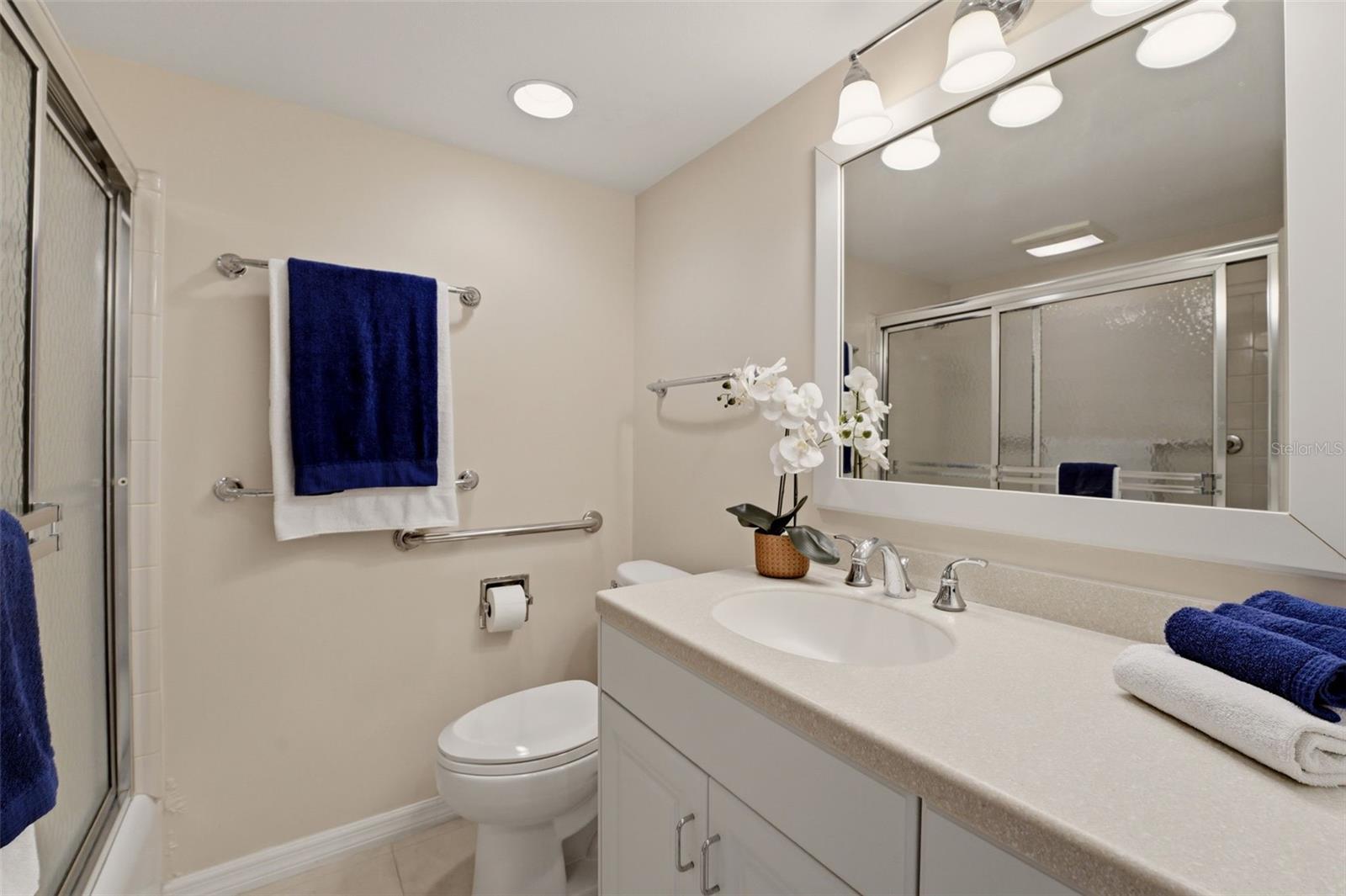 TOWERS - Residential