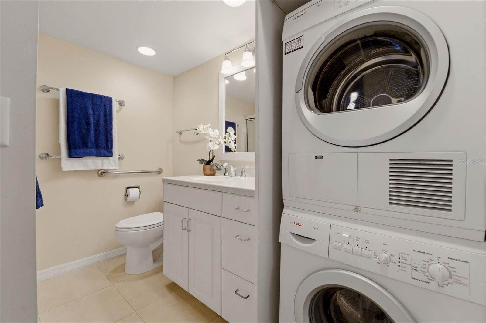 TOWERS - Residential