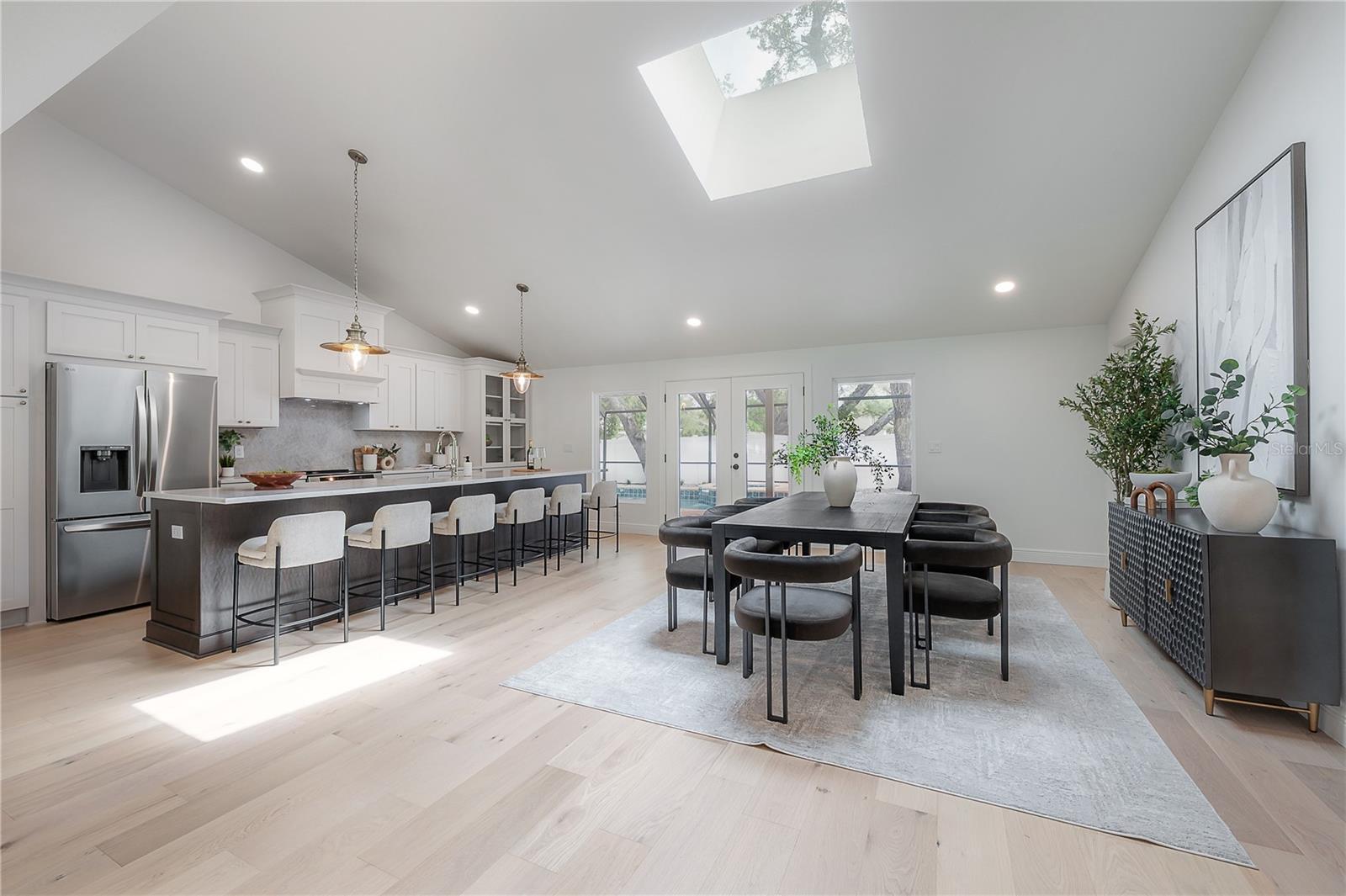 DAVIS ISLANDS PB10 PG52 TO 57 - Residential