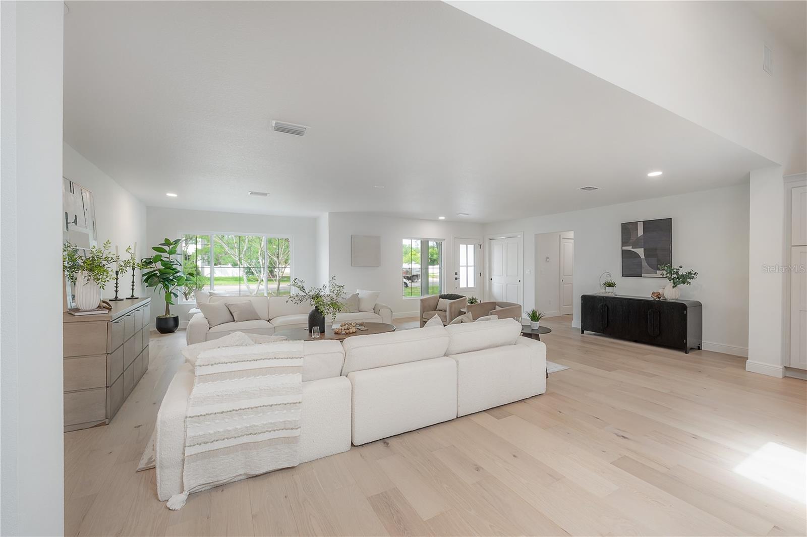 DAVIS ISLANDS PB10 PG52 TO 57 - Residential