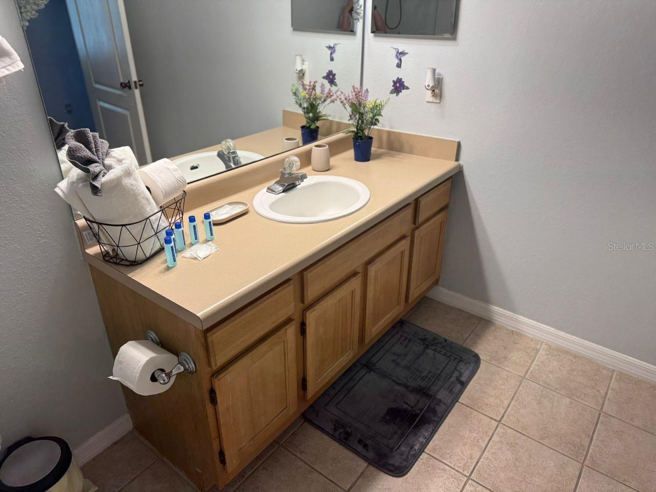 RUNAWAY BEACH CLUB CONDO - Residential