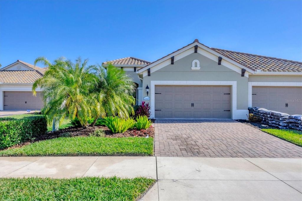 Photo of 21608 Winter Park Court, Venice, FL 34293 (MLS # N6142798)