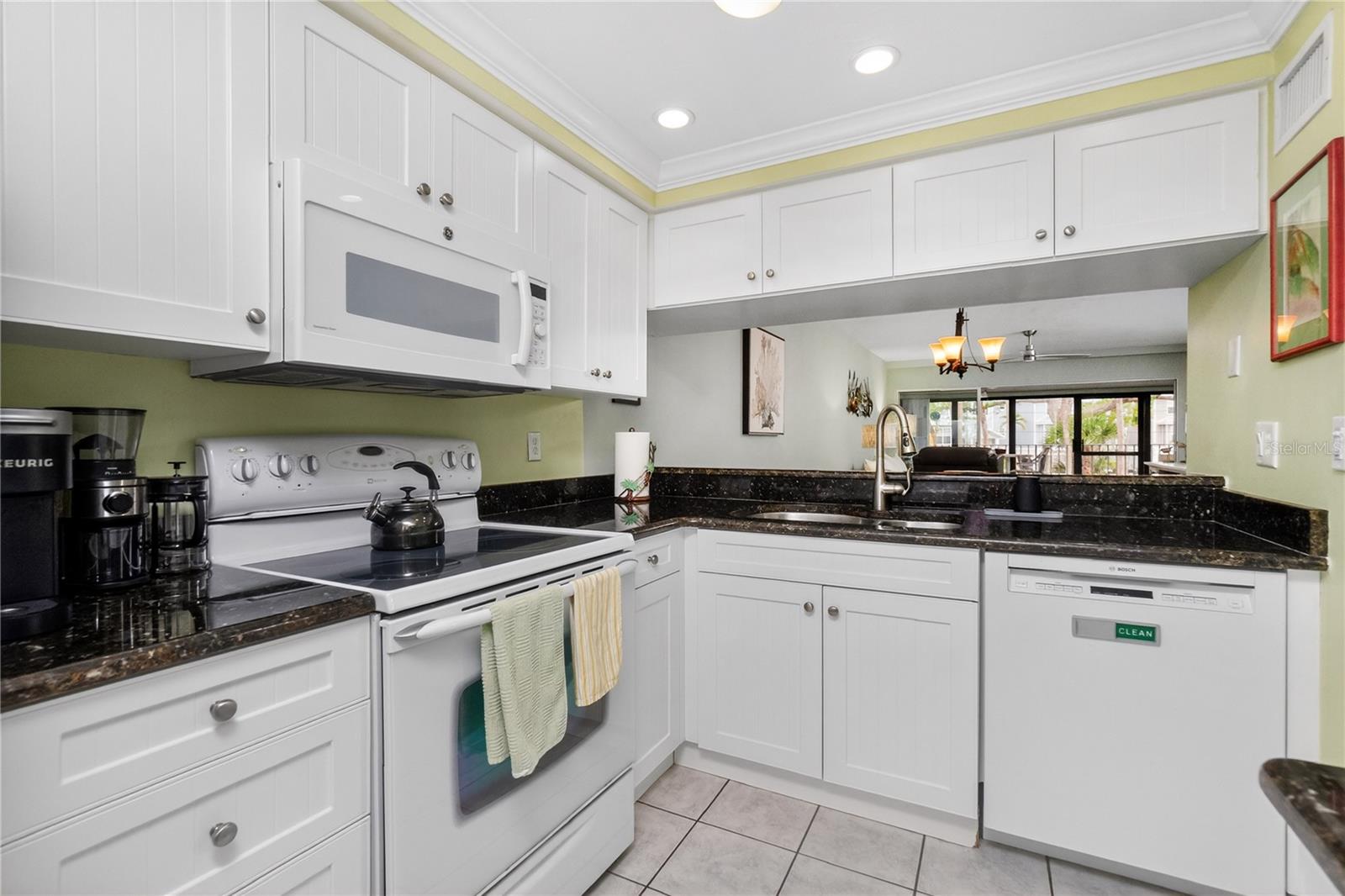 SANDPIPER KEY BLDG 03 - Residential