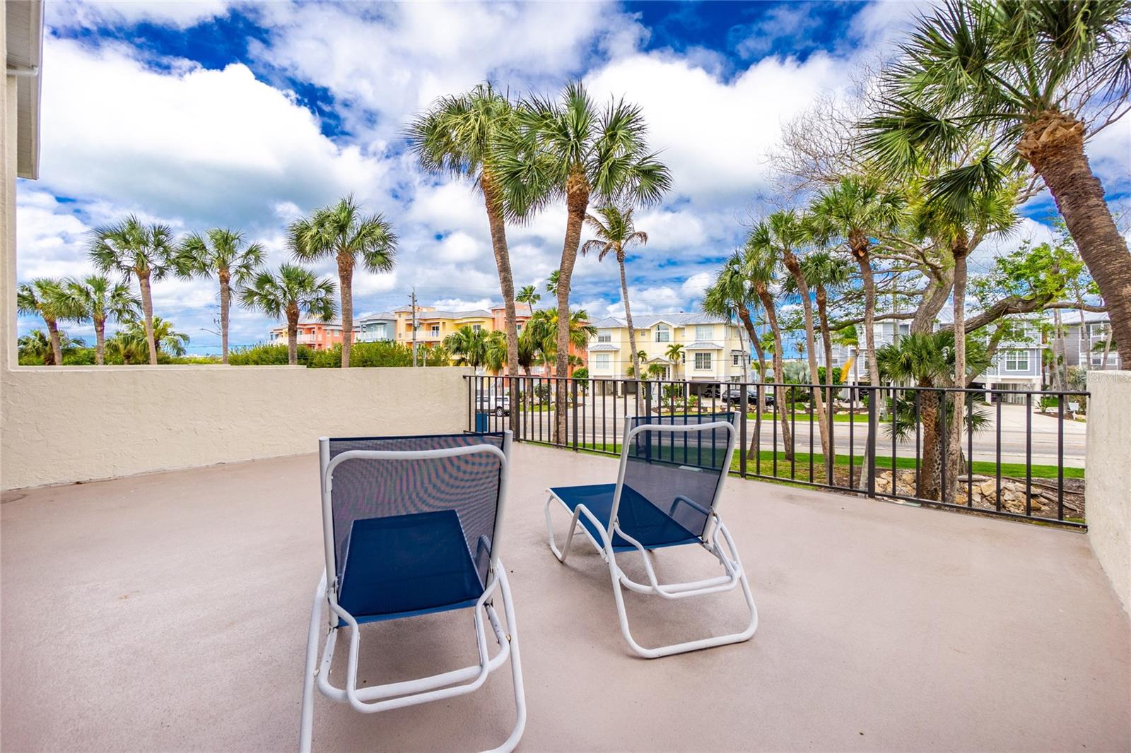 SANDPIPER KEY BLDG 03 - Residential