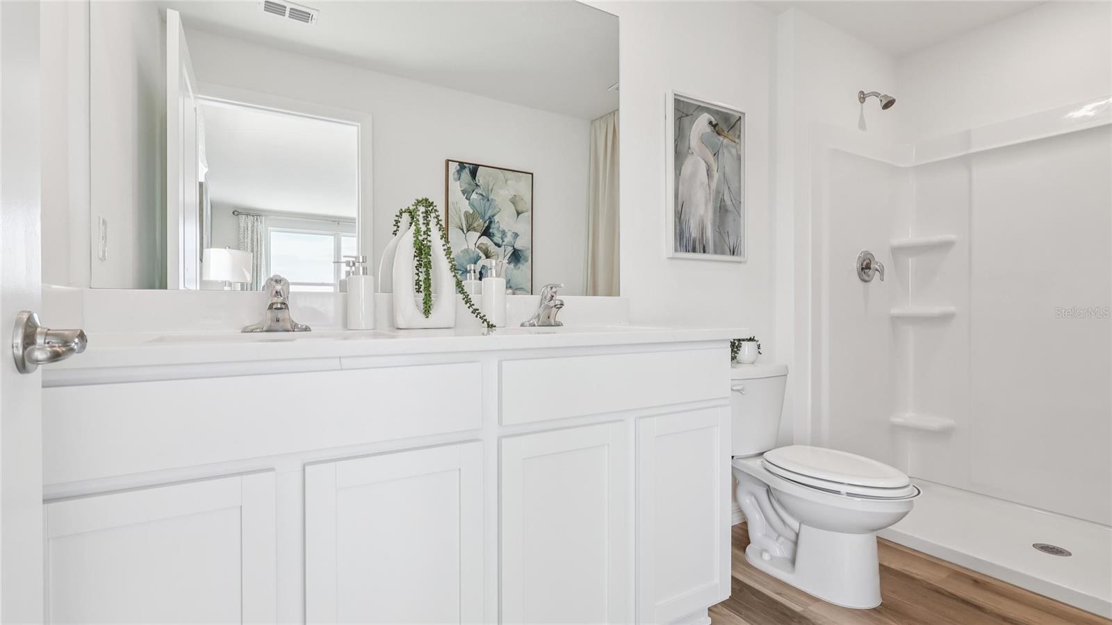 THE TOWNS AT LAUREL COMMONS - Residential