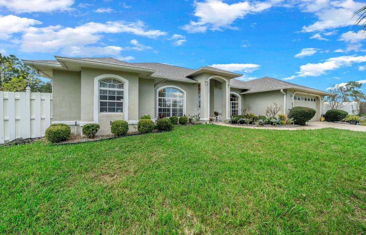 1961 SW 170TH LOOP