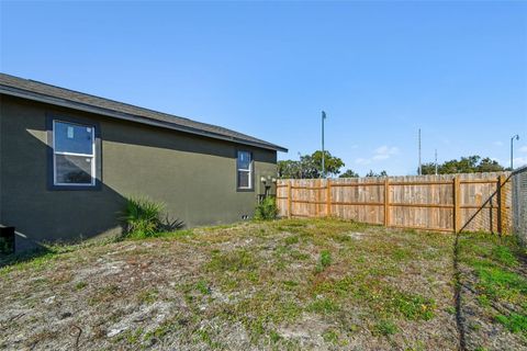 Tiny photo for 1821 Us Highway 441, Leesburg, FL 34748 (MLS # OM716144)