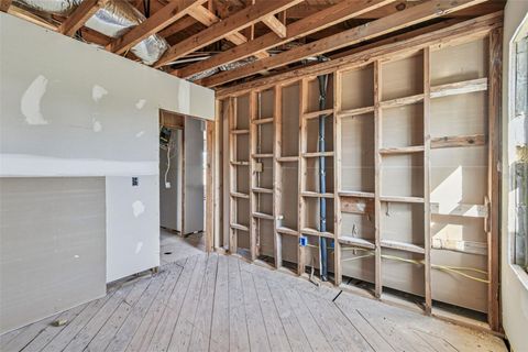 Tiny photo for 1821 Us Highway 441, Leesburg, FL 34748 (MLS # OM716144)