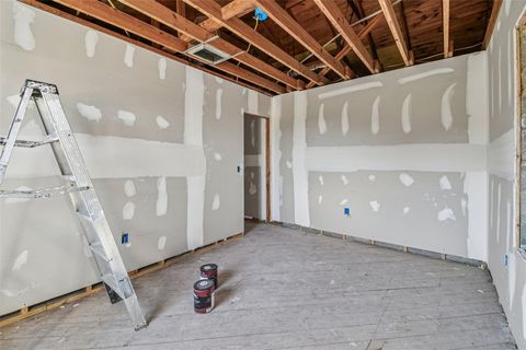 Tiny photo for 1821 Us Highway 441, Leesburg, FL 34748 (MLS # OM716144)