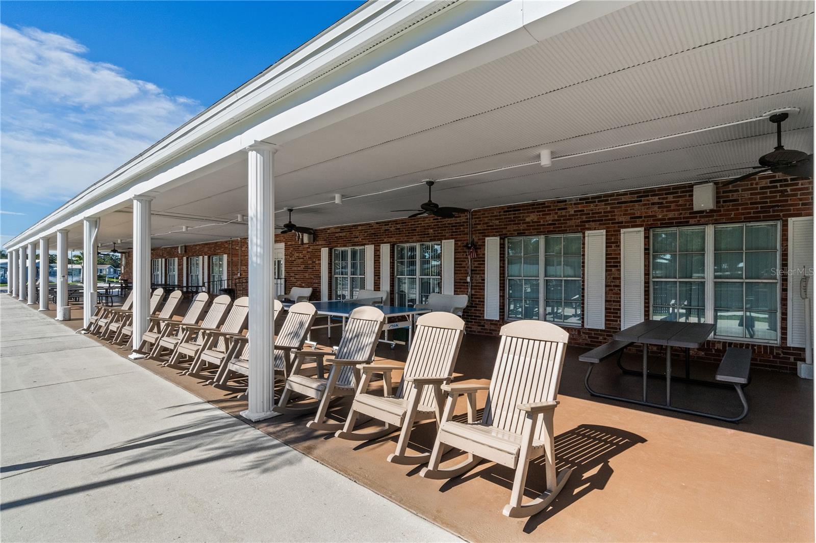 OAKWOOD MANOR - Residential