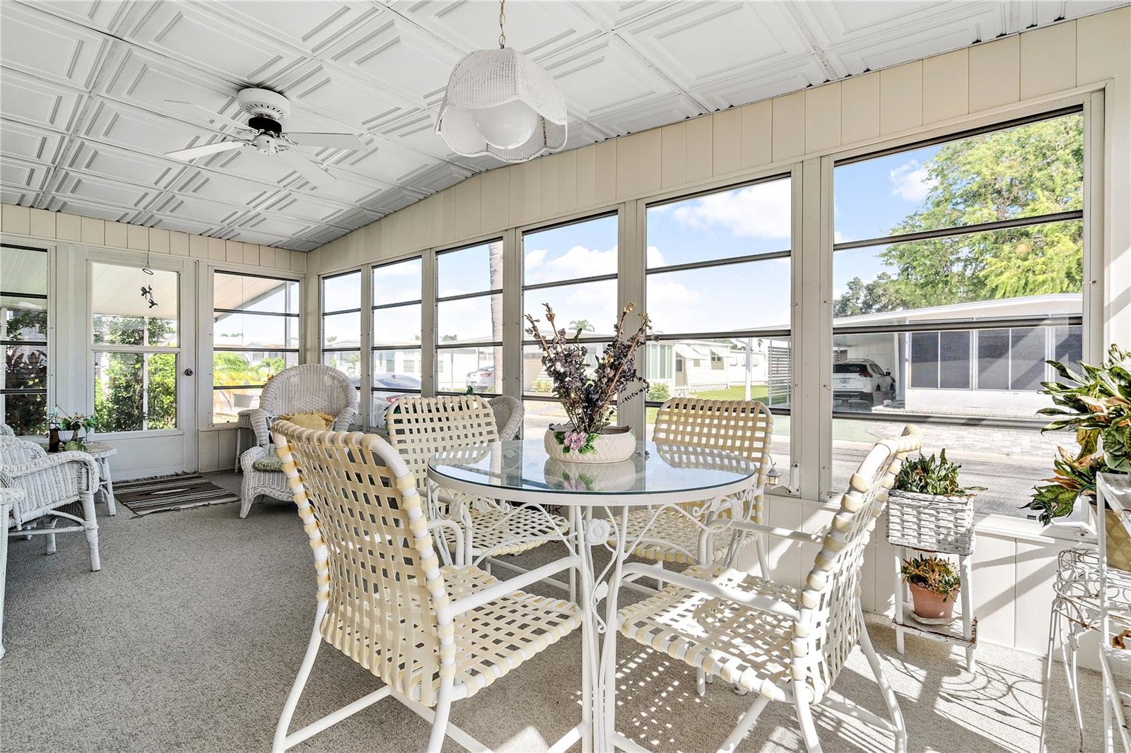 OAKWOOD MANOR - Residential