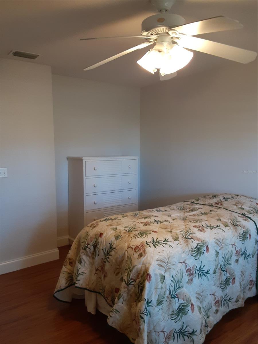 Florida Shores 01 - Residential