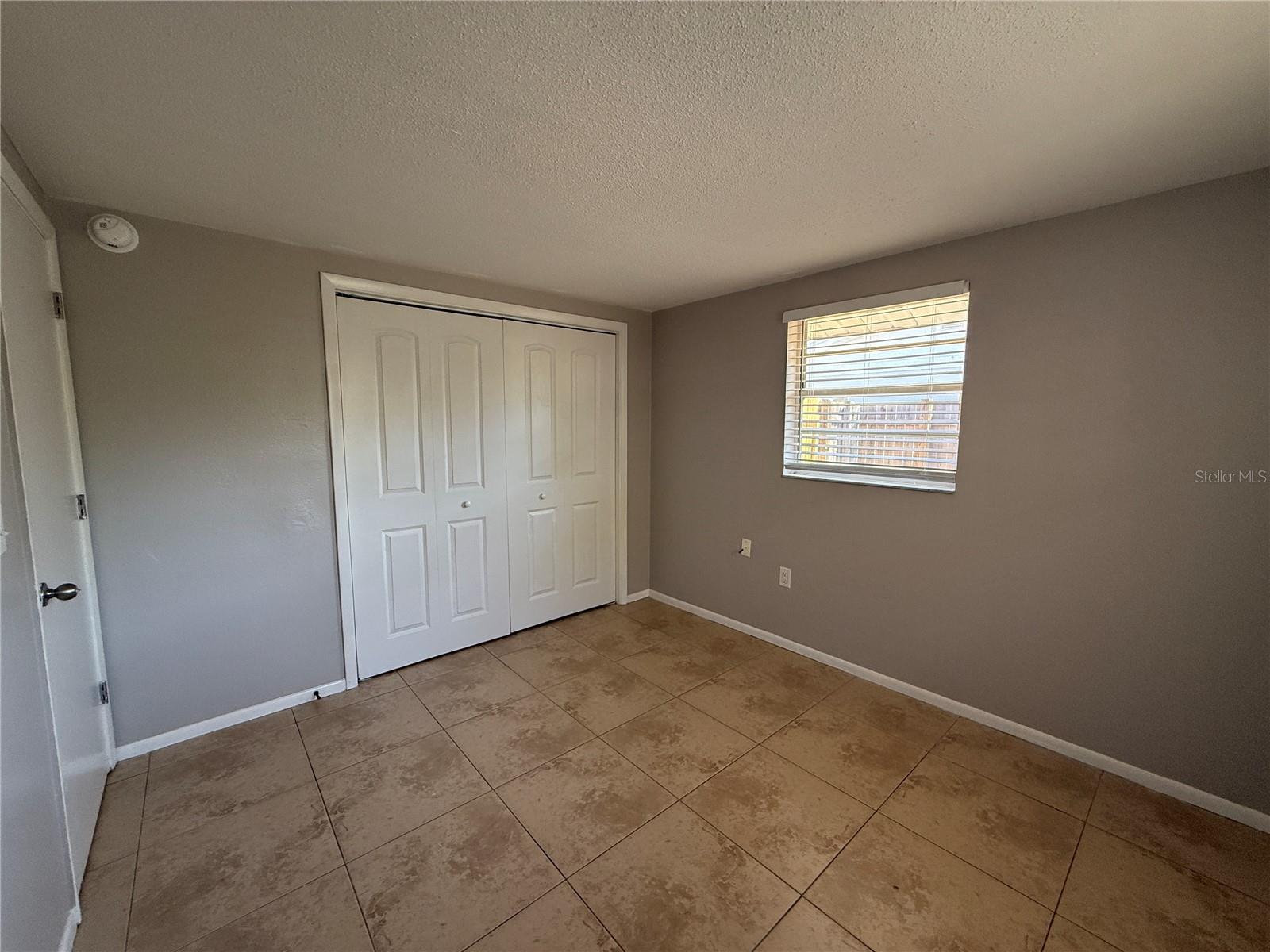 VENICE GARDENS - Residential Lease