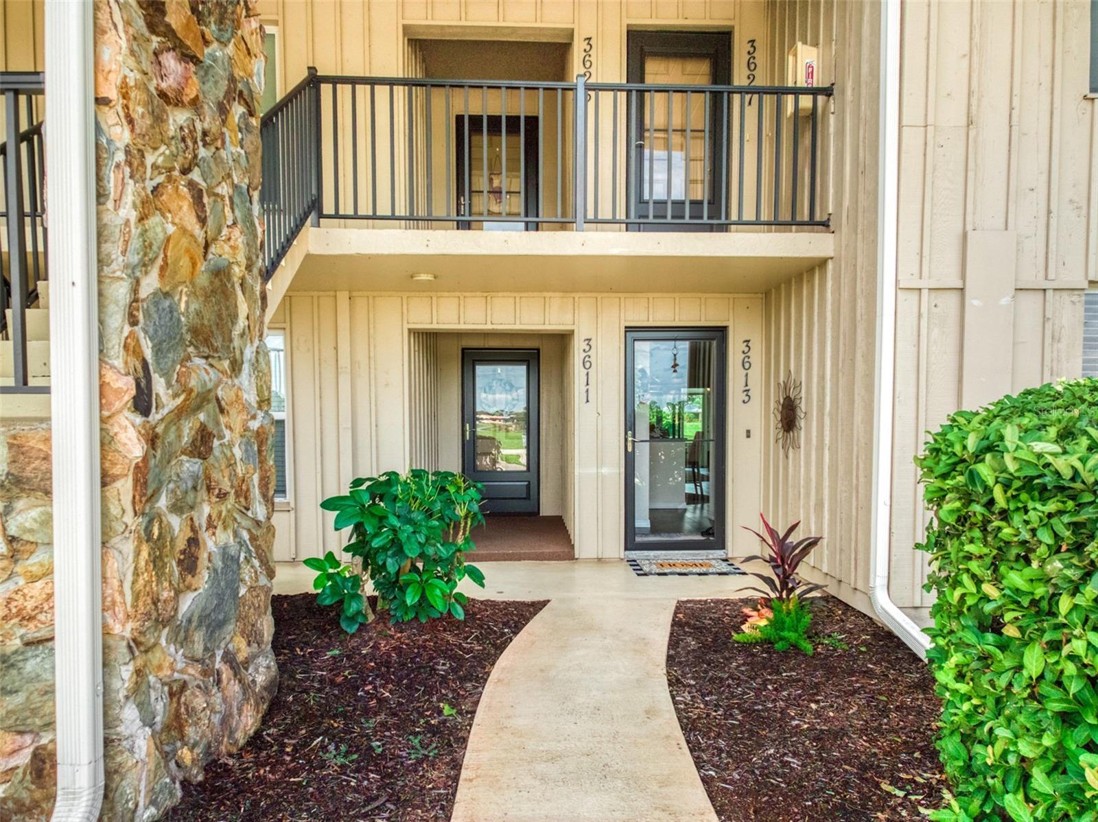 3613 EDGEWATER DRIVE