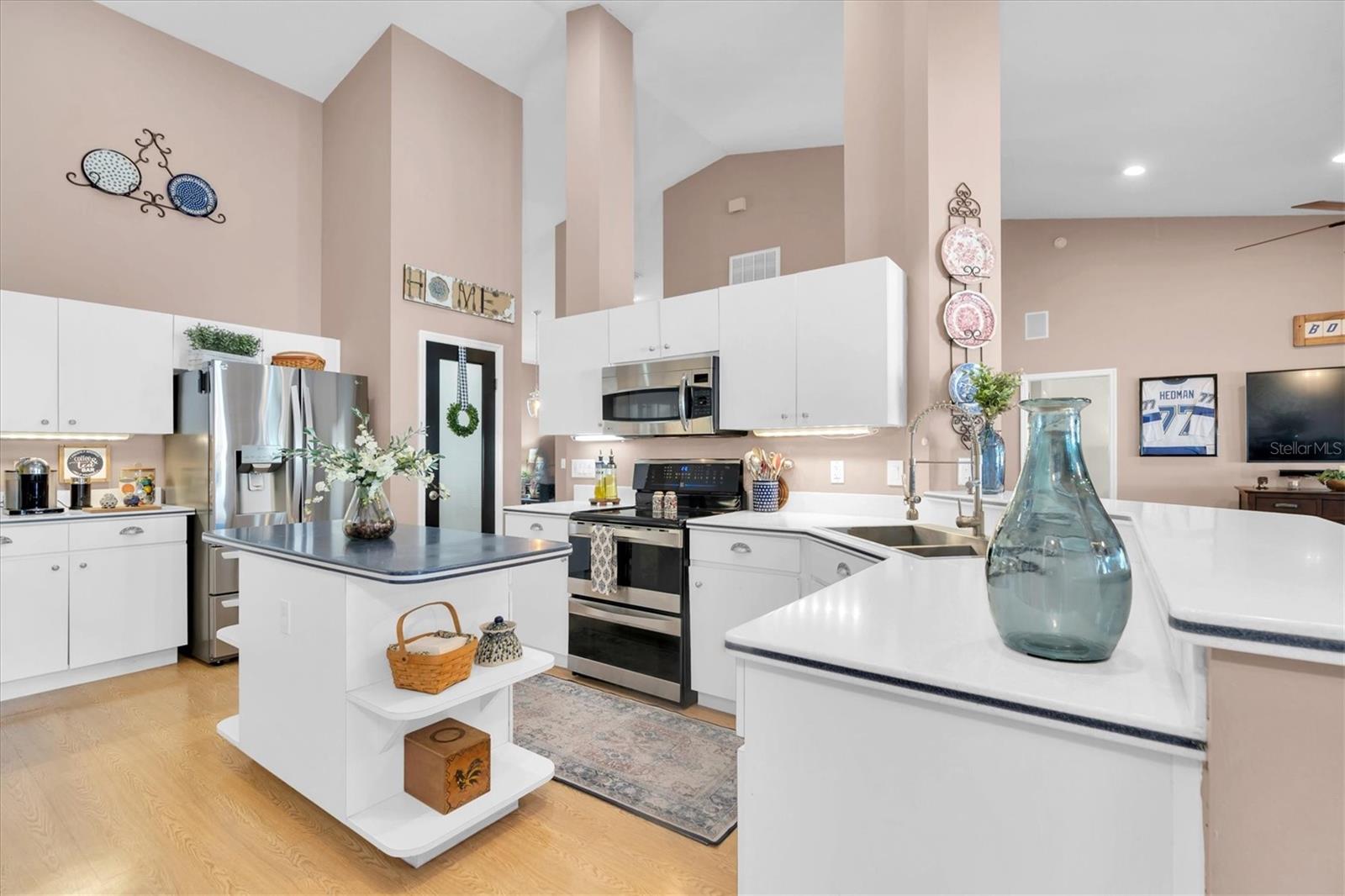 RIVERGLEN UNIT 3 - Residential