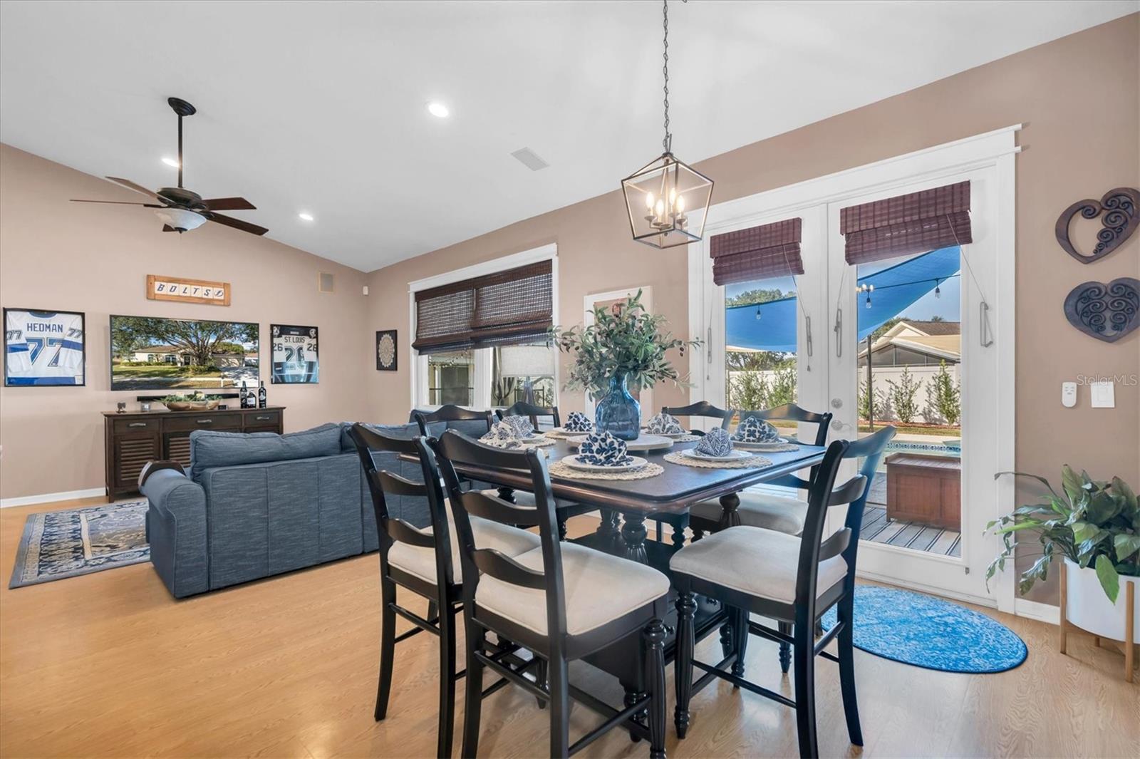 RIVERGLEN UNIT 3 - Residential