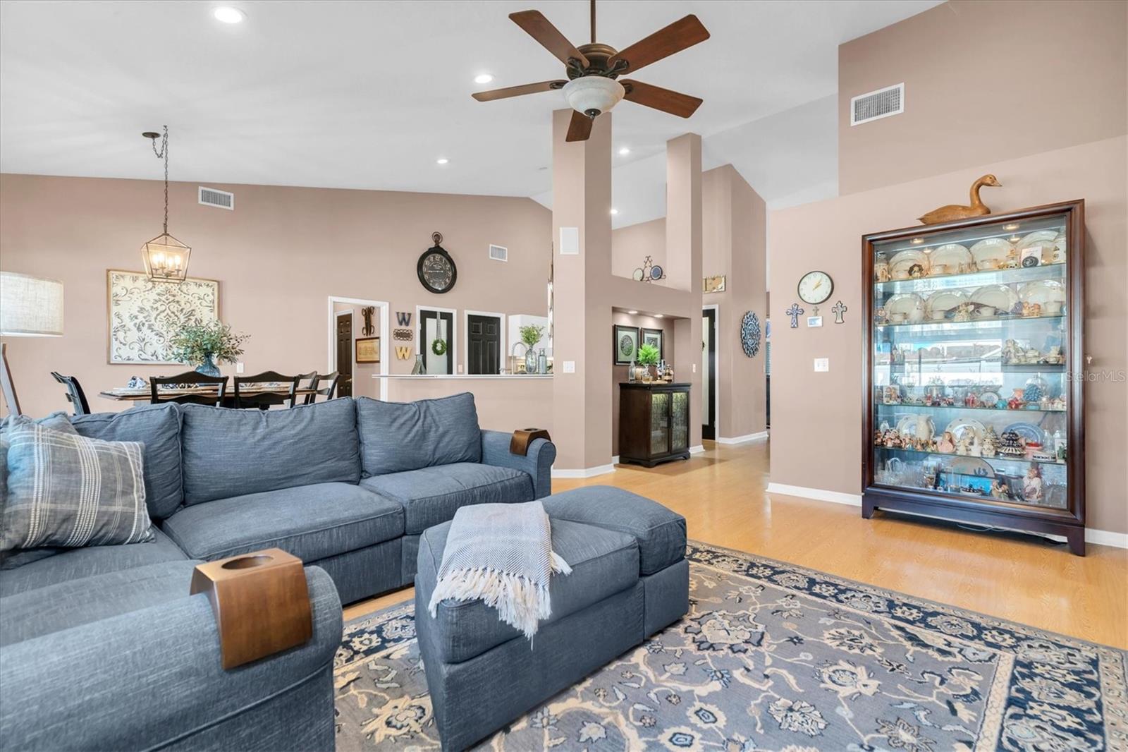 RIVERGLEN UNIT 3 - Residential