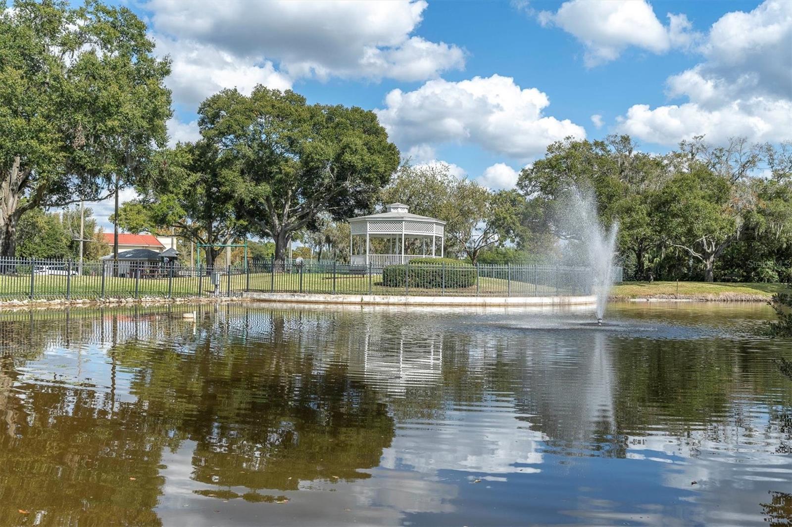 RIVERGLEN UNIT 3 - Residential