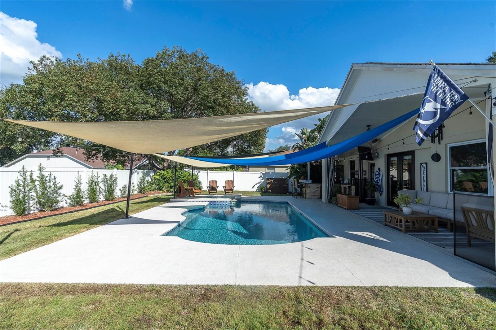 RIVERGLEN UNIT 3 - Residential