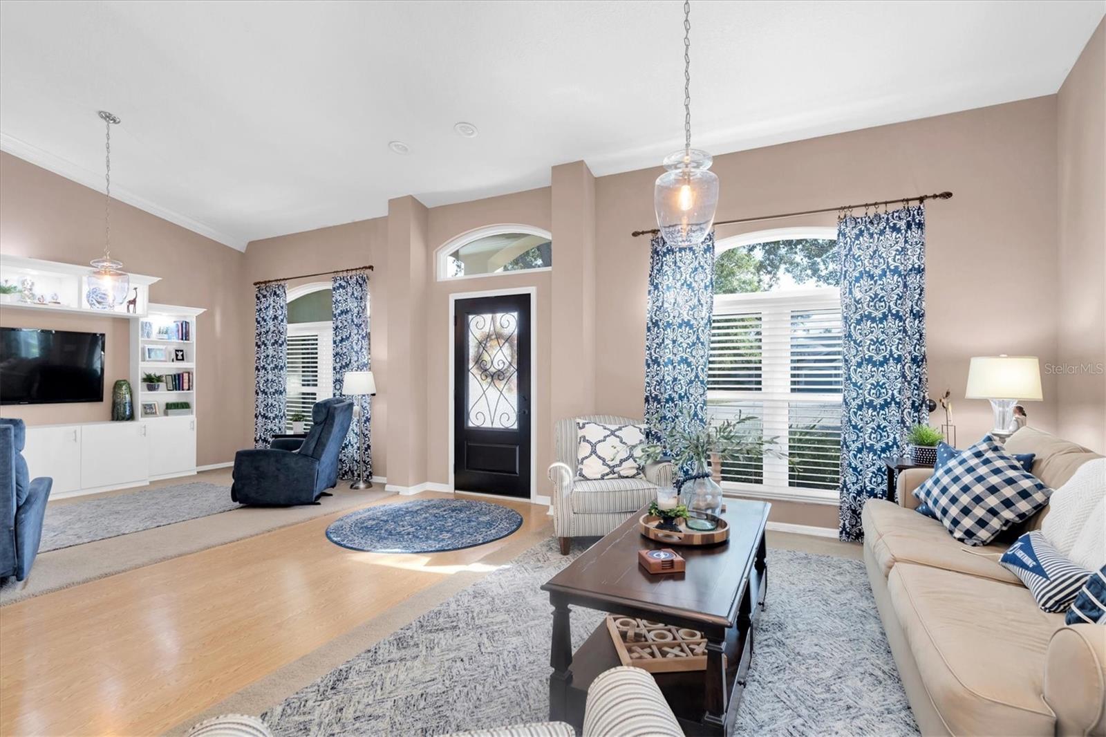 RIVERGLEN UNIT 3 - Residential