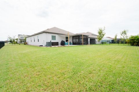 A home in PARRISH