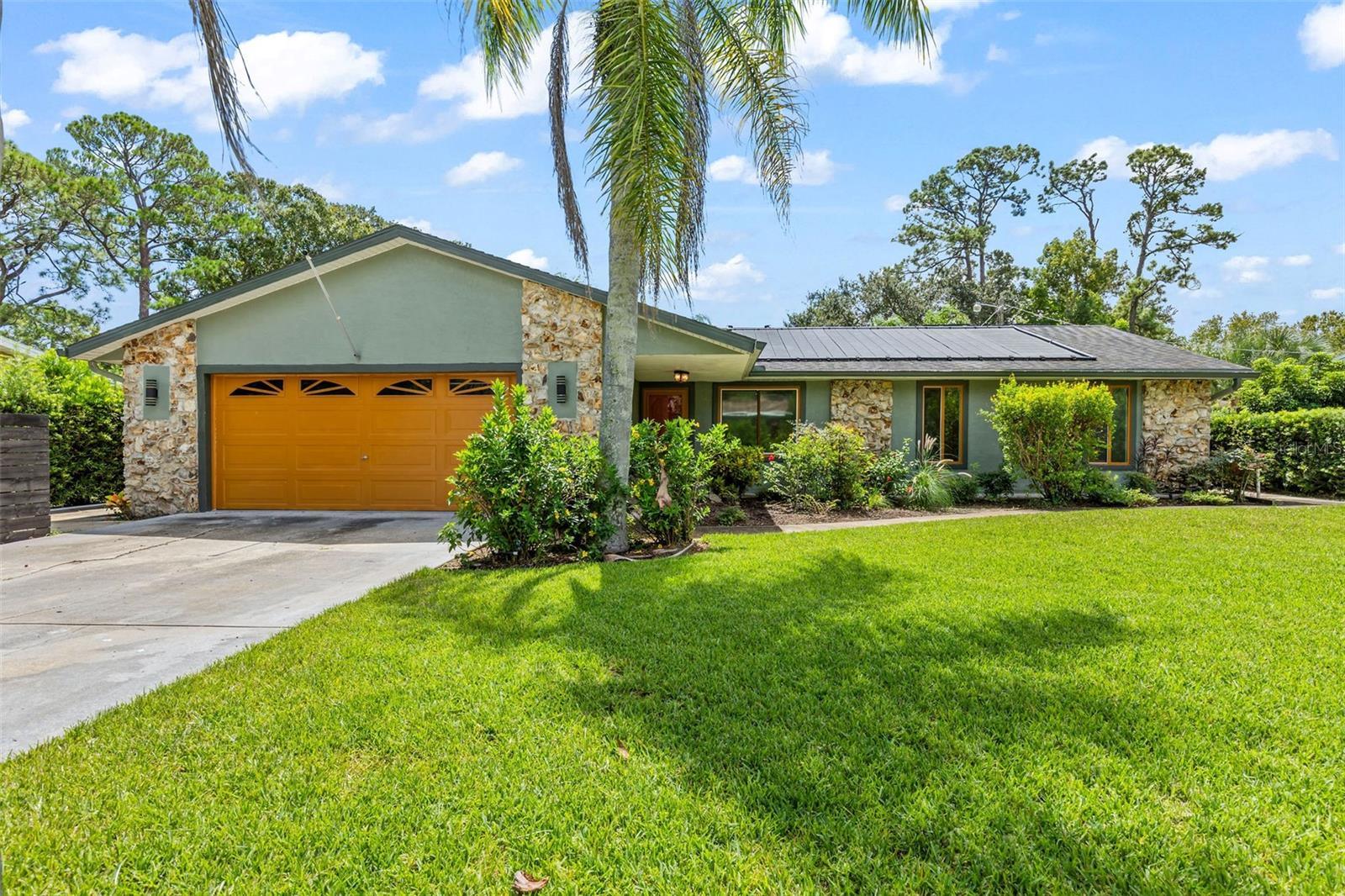 607 JOHNSON DRIVE