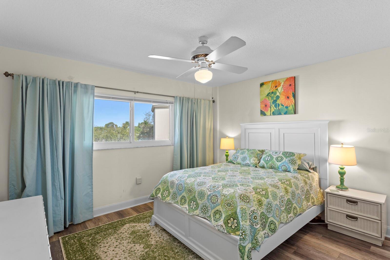 SHORE CREST CONDO - Residential