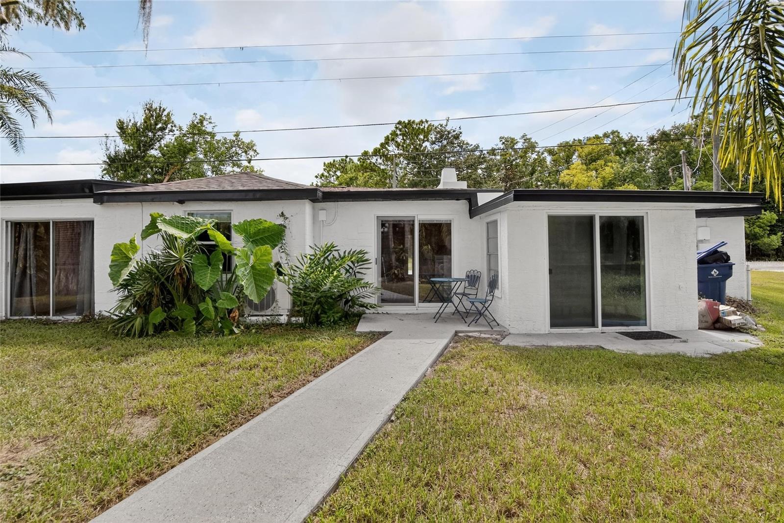 LAKE SHARON ESTATES - Residential