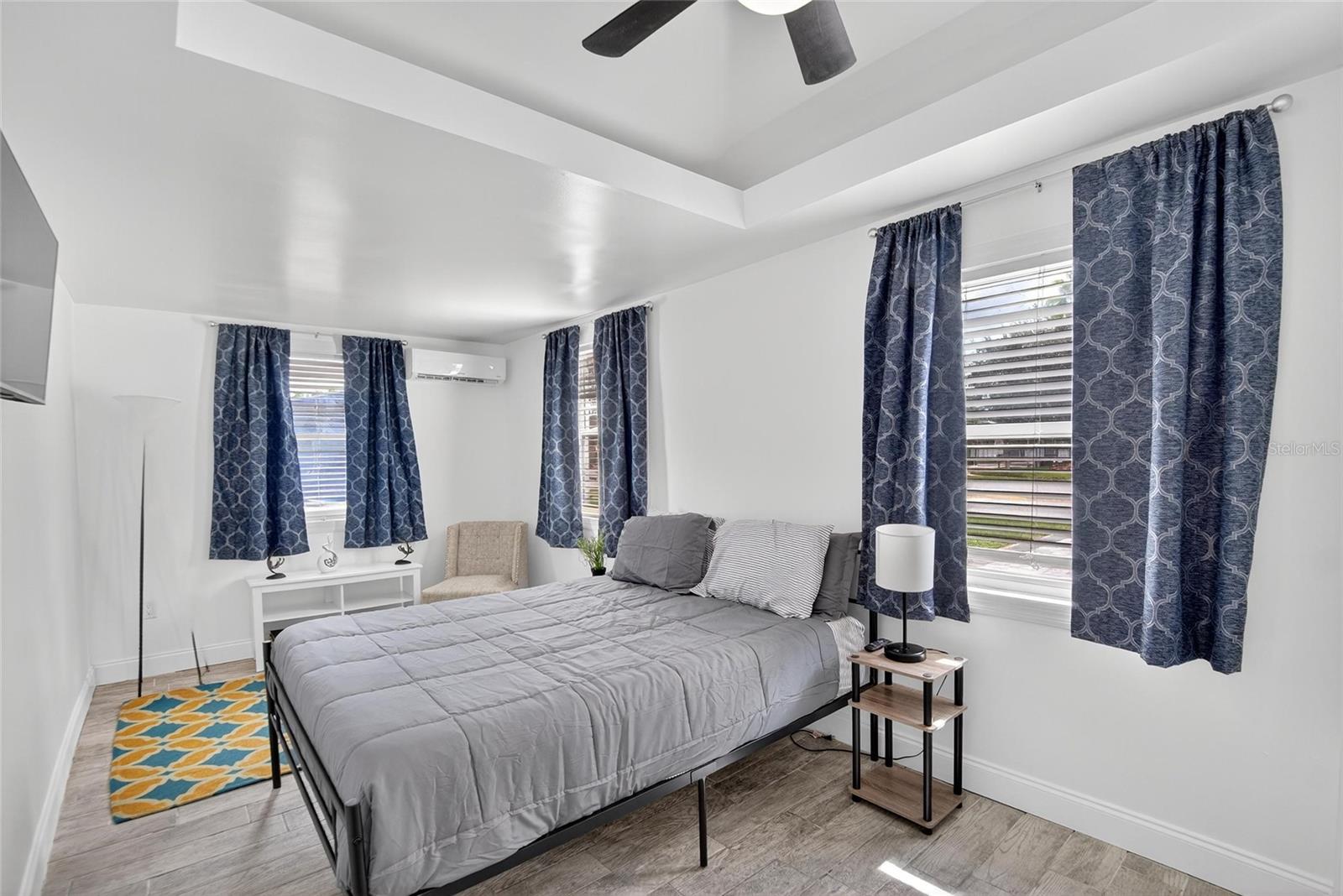 LAKE SHARON ESTATES - Residential