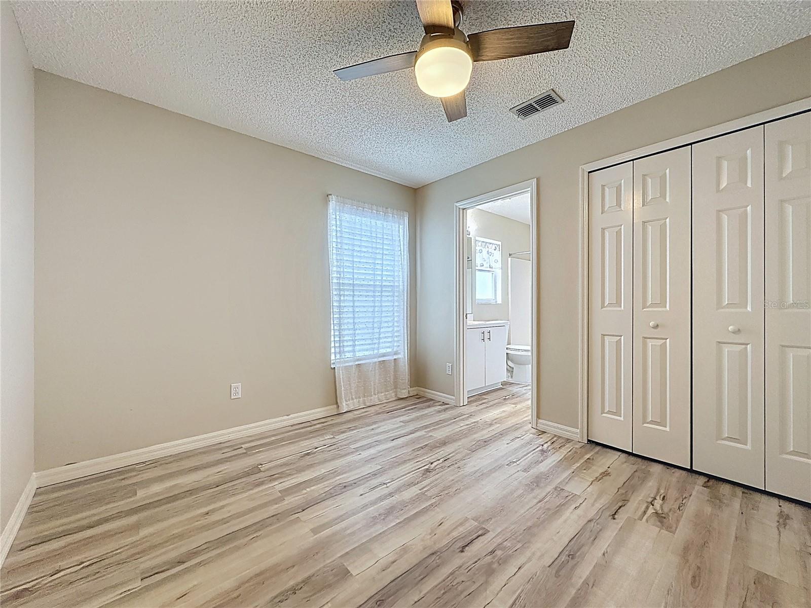 KINGS RIDGE/HIGHGATE - Residential