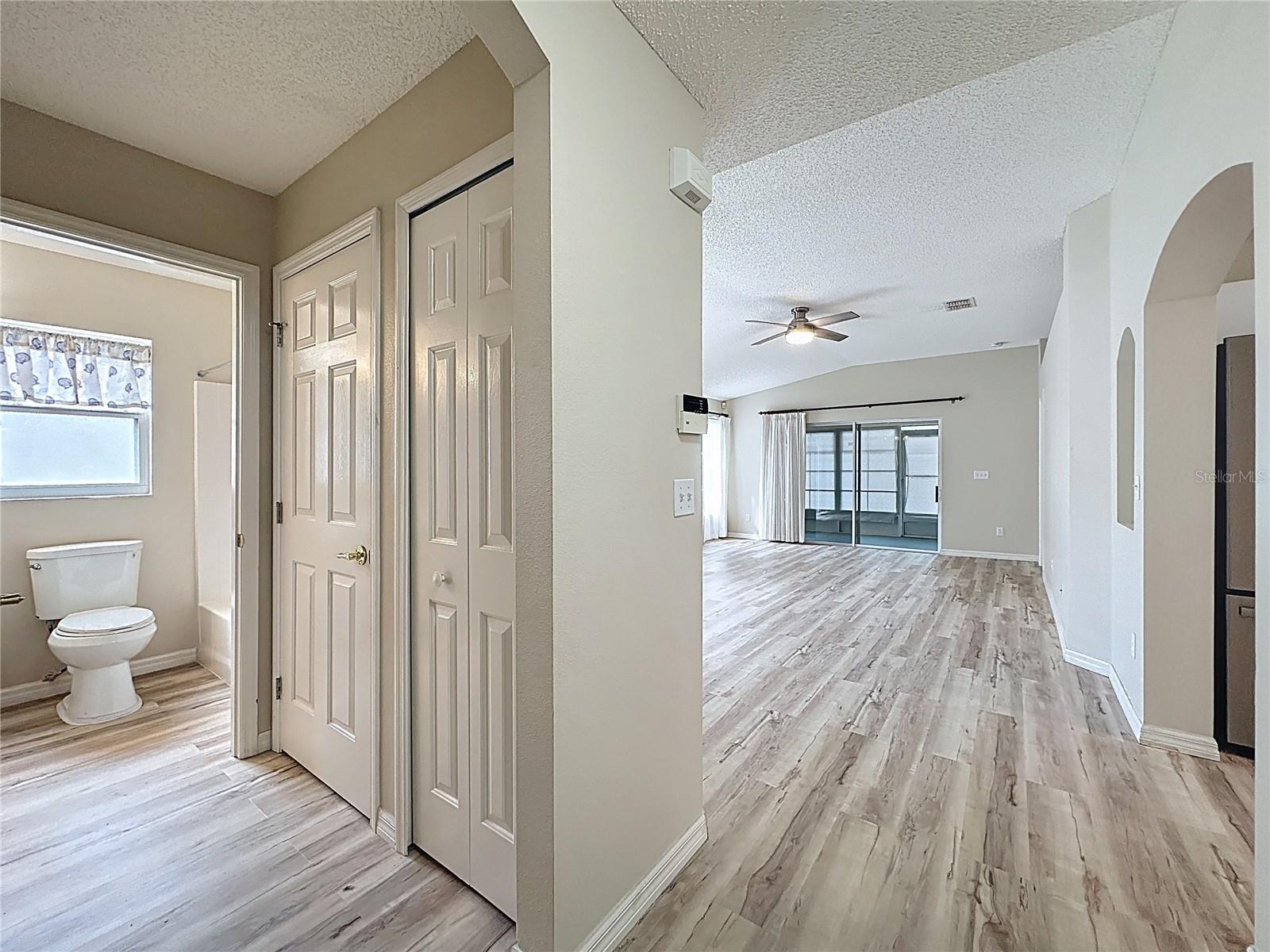 KINGS RIDGE/HIGHGATE - Residential