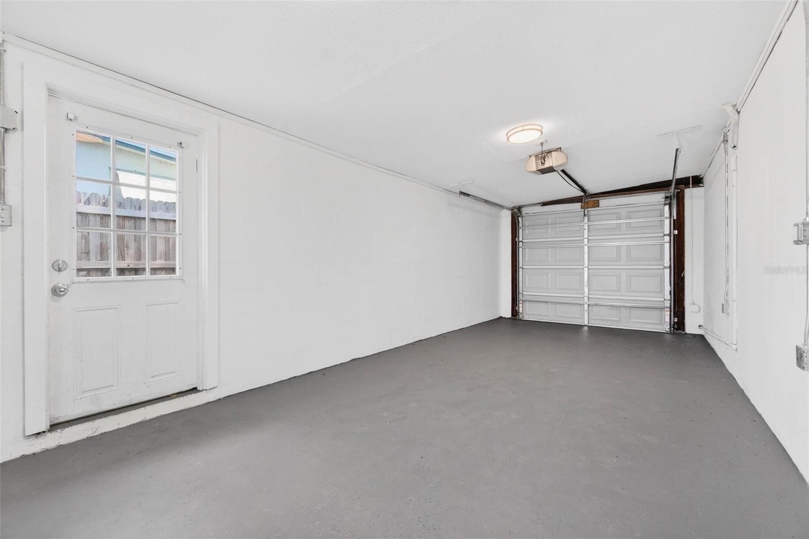 HIGHVIEW SUB - Residential