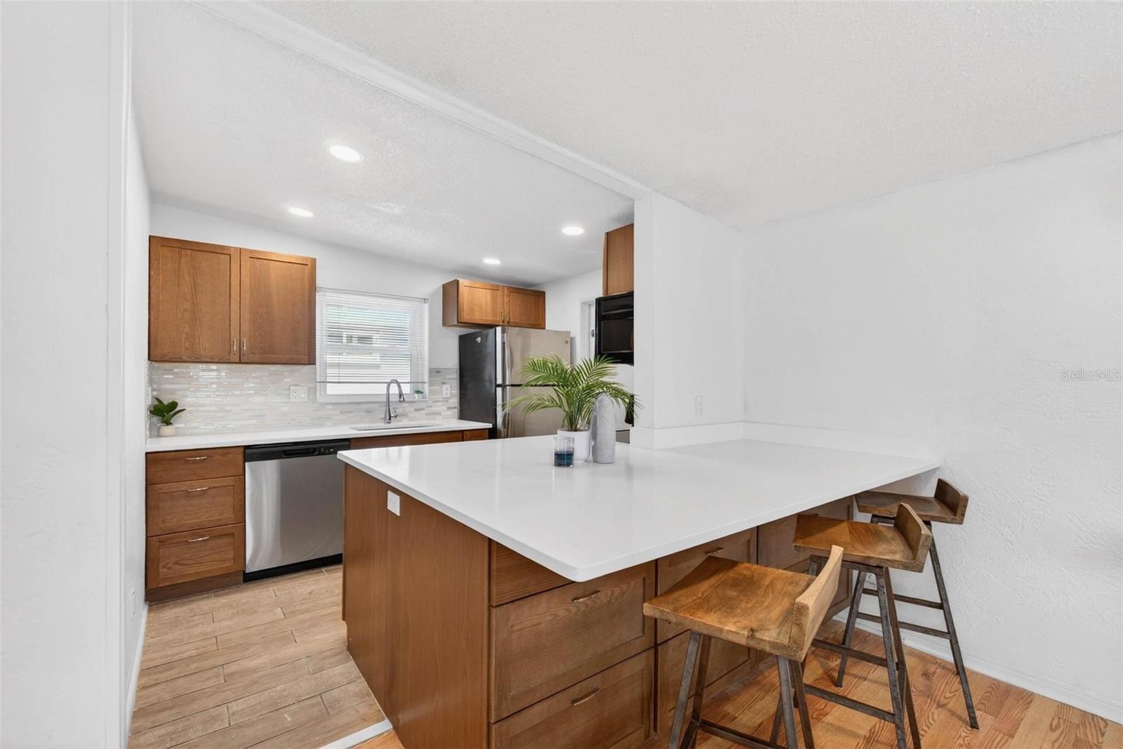 HIGHVIEW SUB - Residential