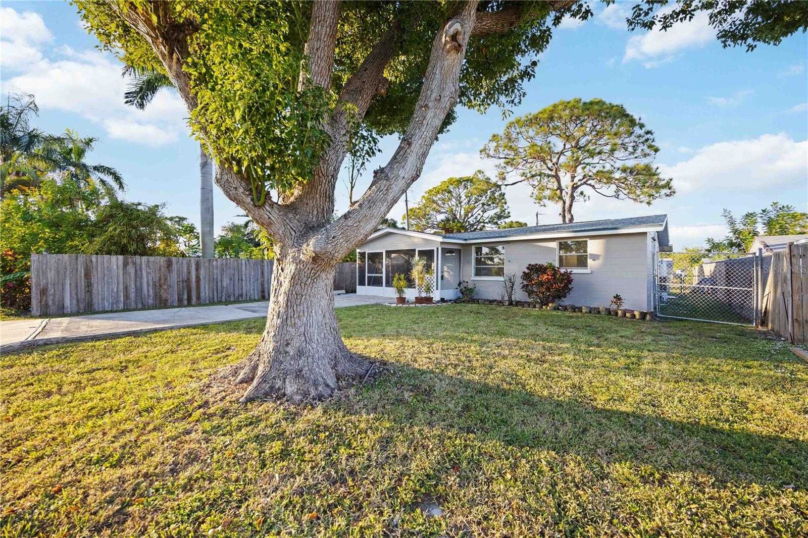 PROSPECT PARK SUB OF BLK 5 - Residential