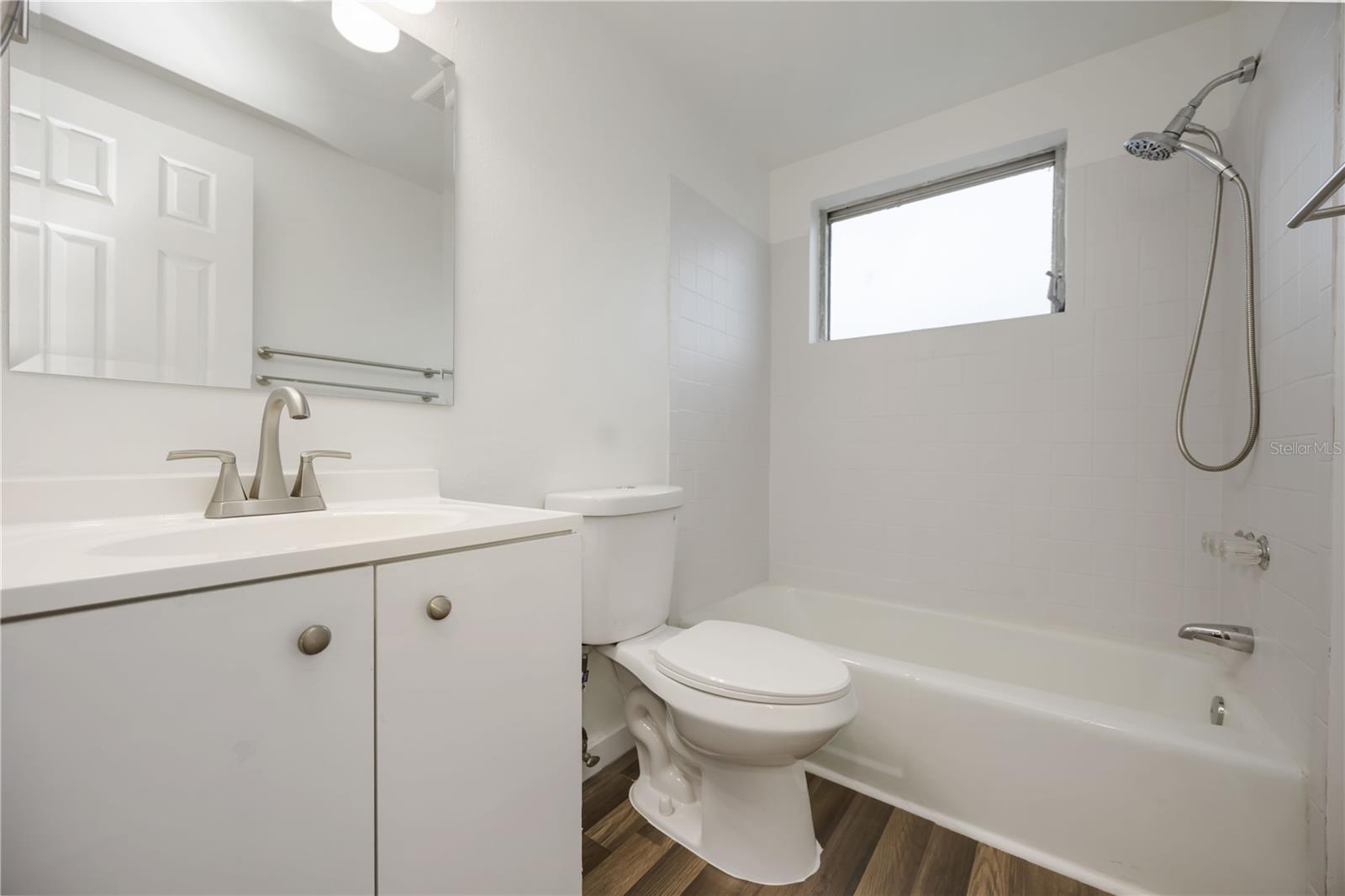 306 E LANGSNER STREET