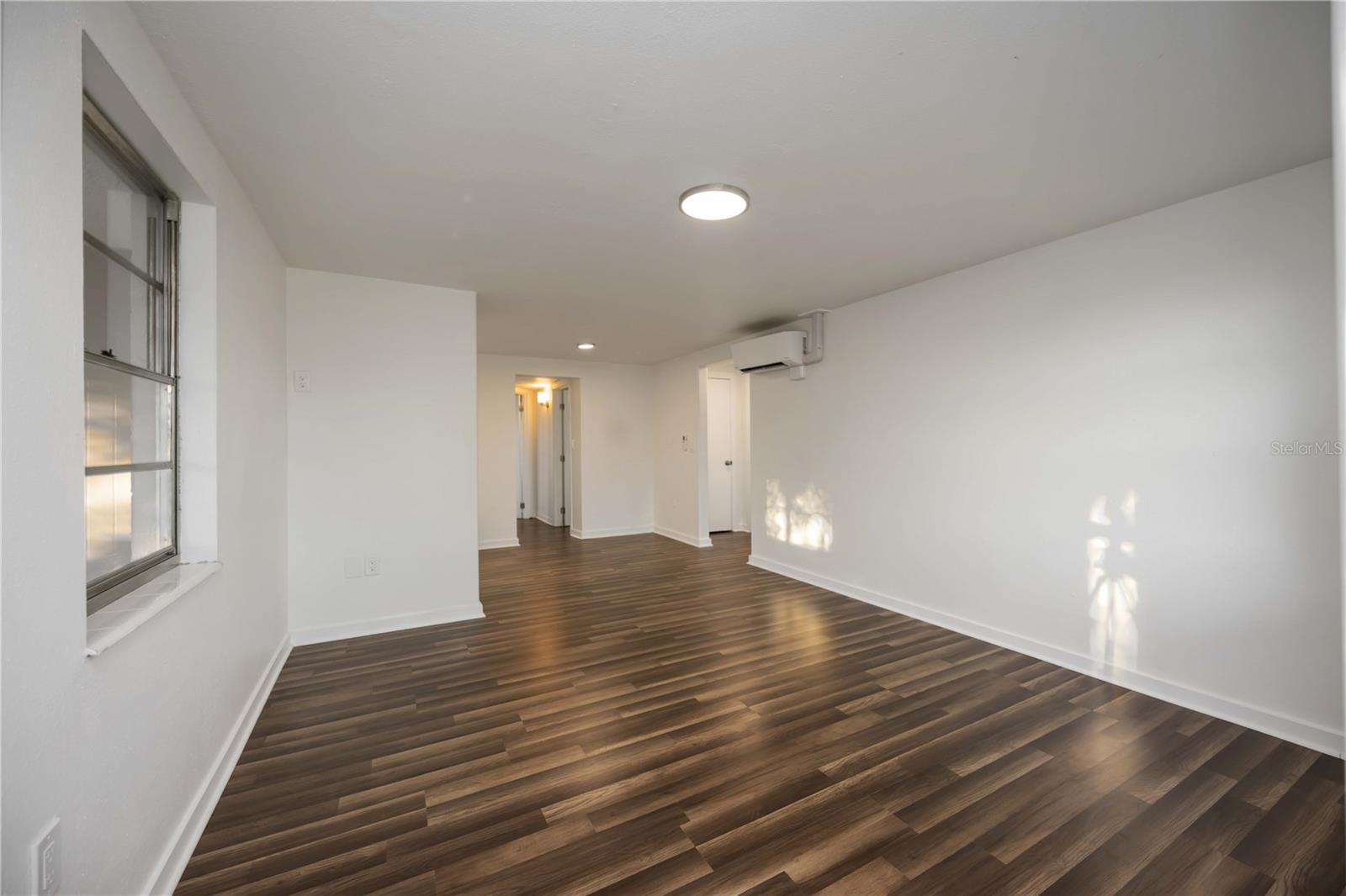 306 E LANGSNER STREET