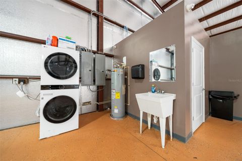 Tiny photo for 3073 NE 37th Place, Wildwood, FL 34785 (MLS # OM721568)