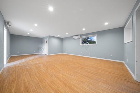 Tiny photo for 3073 NE 37th Place, Wildwood, FL 34785 (MLS # OM721568)