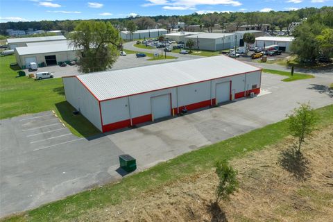 Tiny photo for 3073 NE 37th Place, Wildwood, FL 34785 (MLS # OM721568)