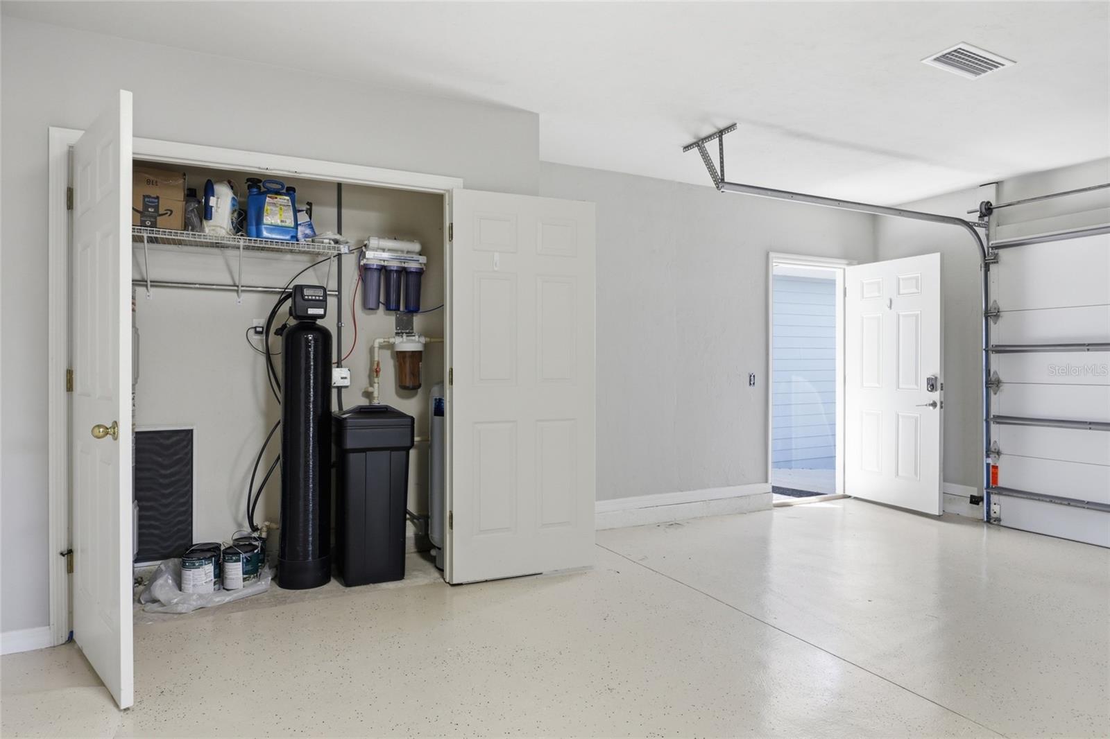 HAMMOCK RIDGE UNIT 3-F - Residential