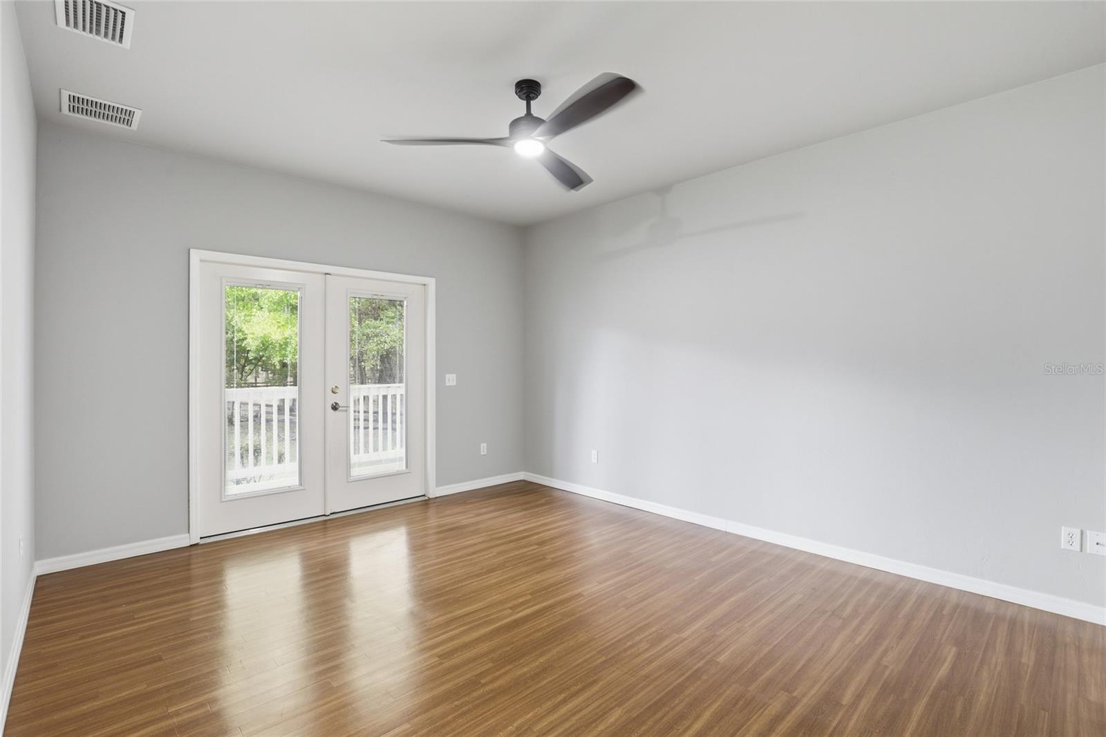 HAMMOCK RIDGE UNIT 3-F - Residential