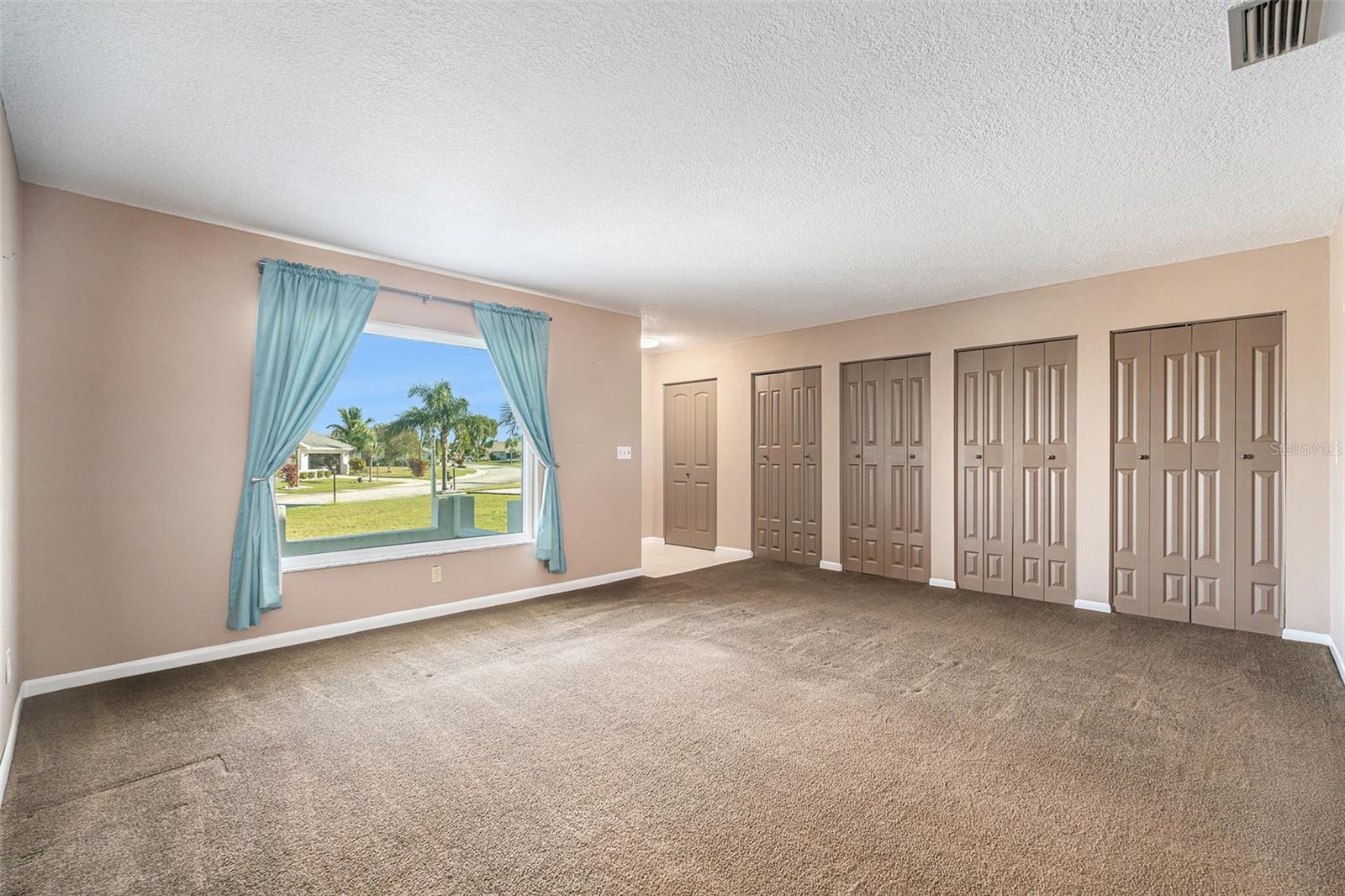 WESTWOOD GREENS A CONDO - Residential