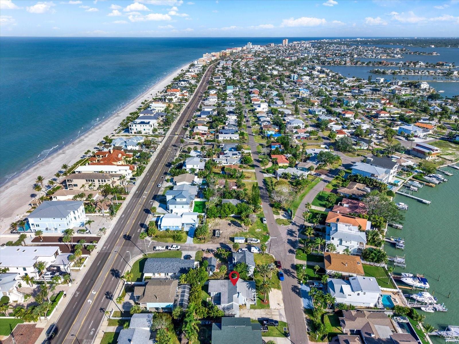 LONE PALM BEACH 1ST ADD - Residential