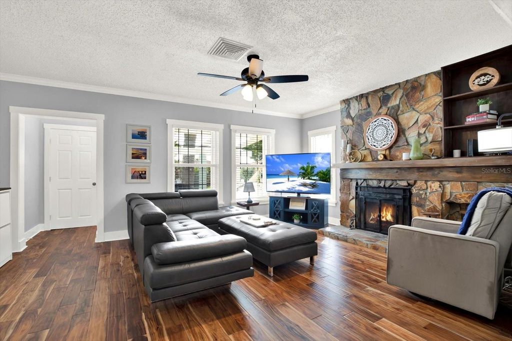 Photo of 15656 1st Street E, Redington Beach, FL 33708 (MLS # TB8506001)