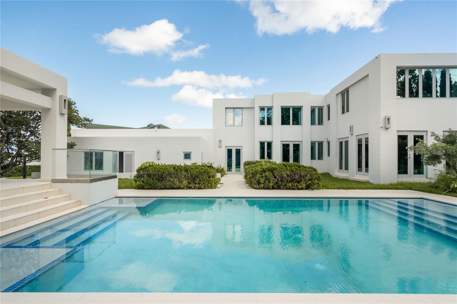 PASEO DE LA FUENTE, LOS PASEOS - Residential