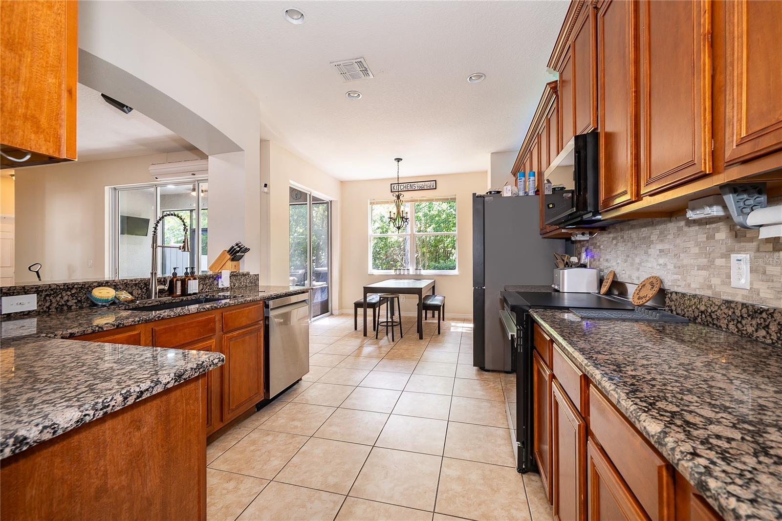 TIVOLI WOODS VILLAGE C 51 84 - Residential