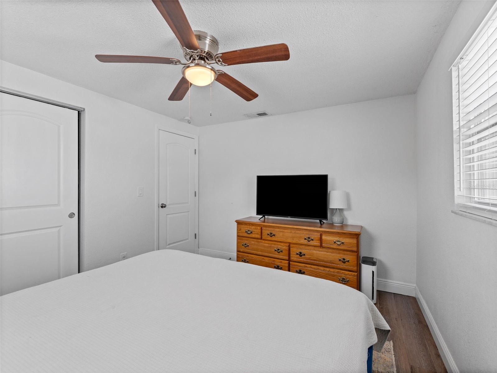 CRESTRIDGE 8TH ADD - Residential