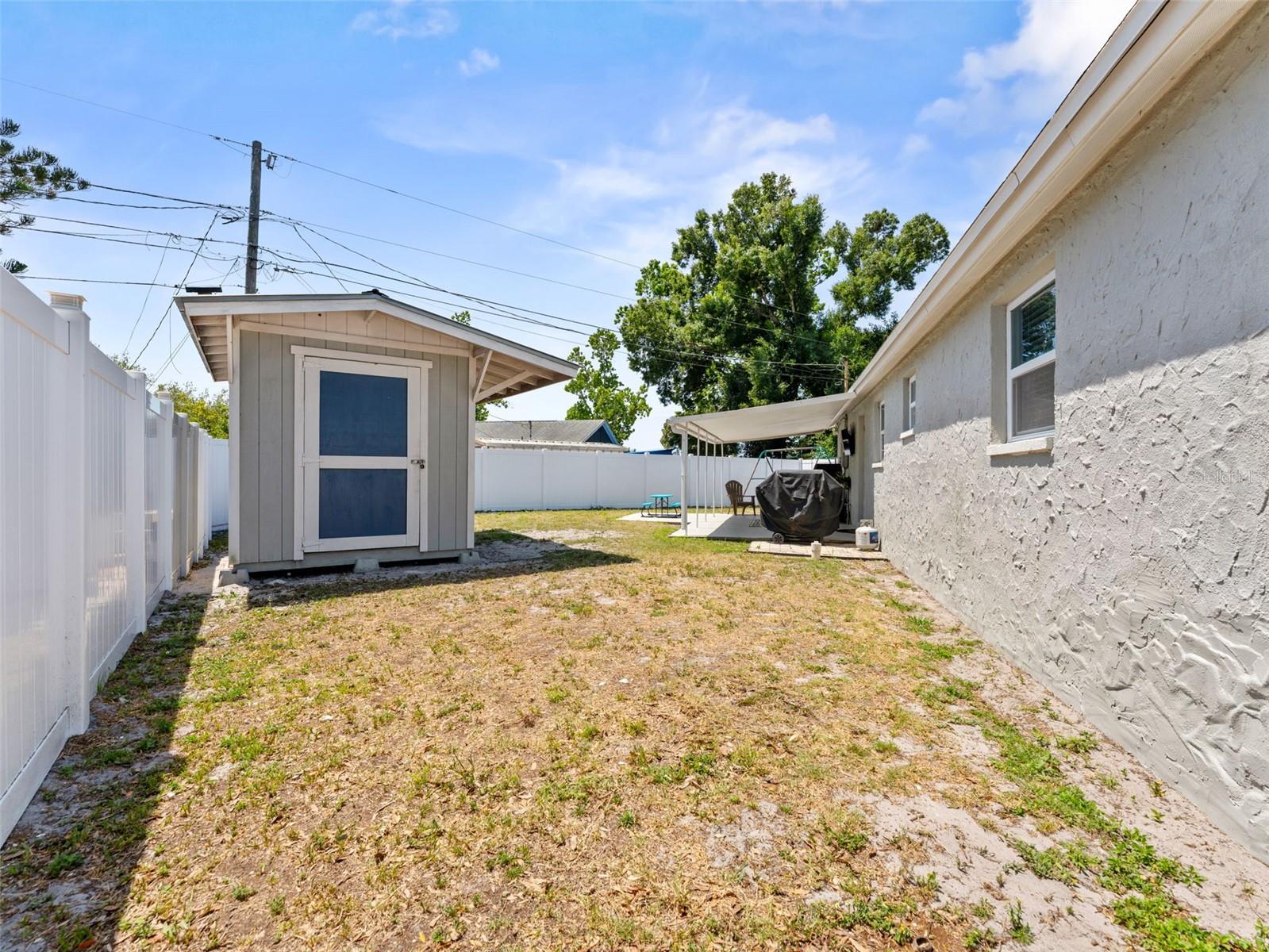 CRESTRIDGE 8TH ADD - Residential