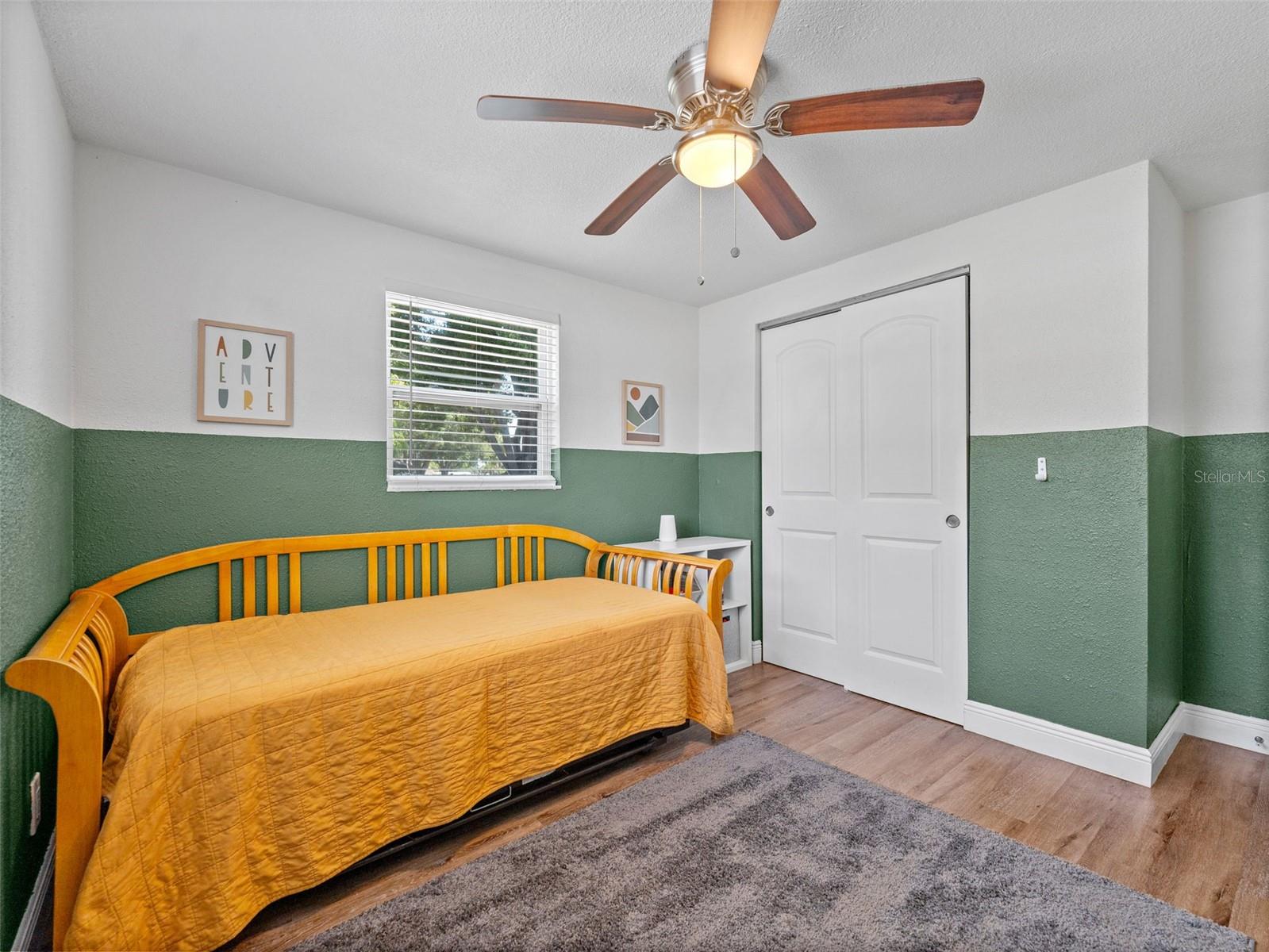 CRESTRIDGE 8TH ADD - Residential