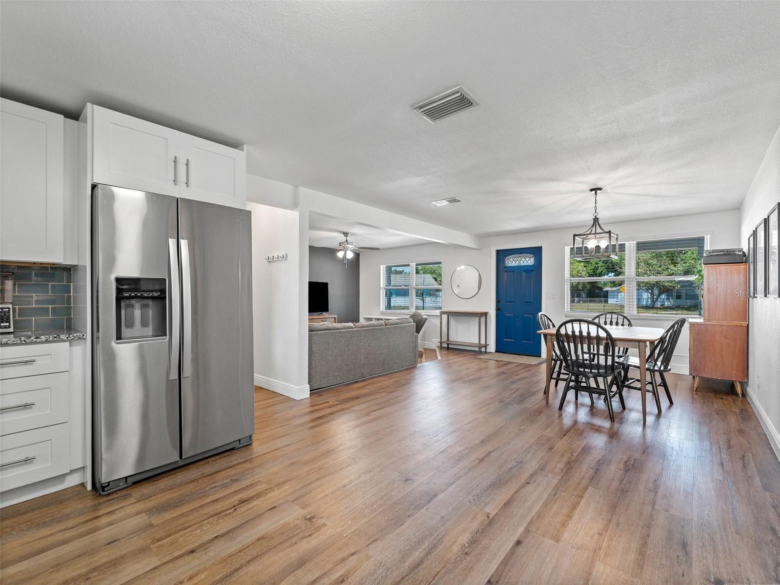 CRESTRIDGE 8TH ADD - Residential